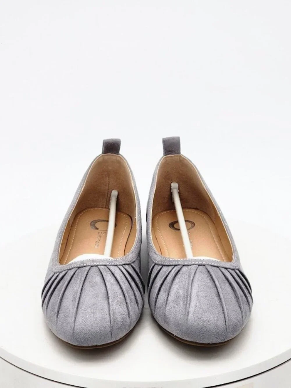 Journee Collection Tannya Gray Suede Ballet Flats Round Toe Women's Size 9